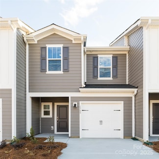 4212 Summit Woods Dr, Charlotte, NC 28216