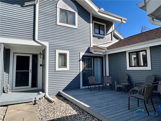 7916 Hidden Harbour Dr E Unit 5, Holland, OH 43528