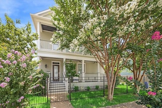 2410 Rutland St, Houston, TX 77008