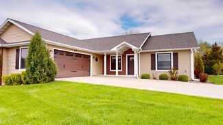 421 John Michael Dr, Jefferson, WI 53549
