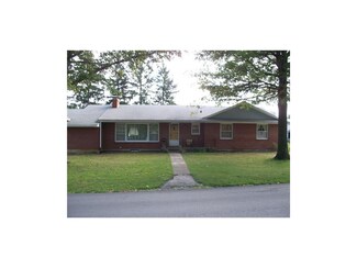 1705 Forest Ave, Lexington, MO 64067