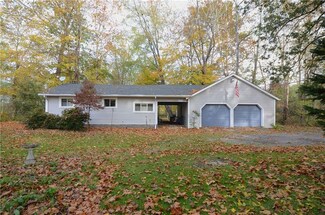 116 Dogwood Ln, New Galilee, PA 16141