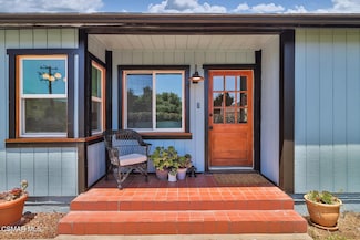 59 E Lewis St, Ventura, CA 93001