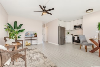 94-249 Waikele Rd Unit A205, Waipahu, HI 96797