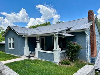 11048 Bold Camp Rd, Pound, VA 24279