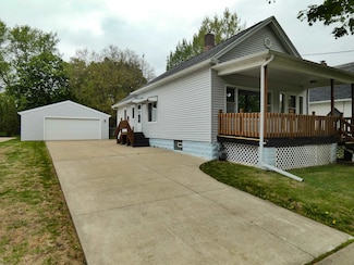 522 Goodell St, Green Bay, WI 54301