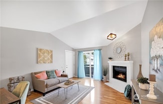 14200 NE 171st St Unit F202, Woodinville, WA 98072