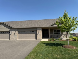 734 Keller Dr, Dixon, IL 61021