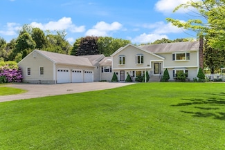 241 Red Acre Rd, Stow, MA 01775