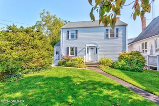 82 Thimble Island Rd, Branford, CT 06405