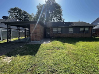 978 Gary St, Memphis, TN 38122