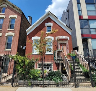 1636 W Augusta Blvd, Chicago, IL 60622