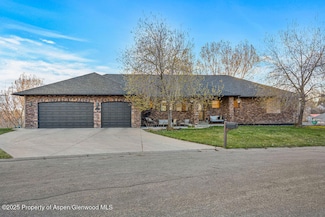 836 Villa View Dr, Craig, CO 81625