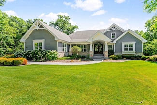 23 Retreat Ct, South Elgin, IL 60124