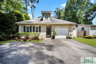 2422 Bon Air Dr, Savannah, GA 31406