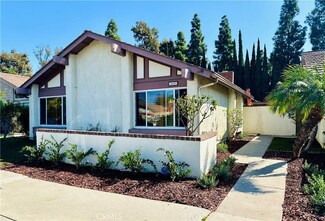 14402 Pinewood Rd, Tustin, CA 92780