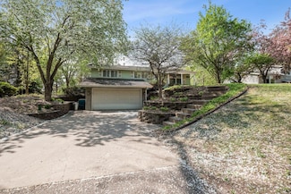 20145 Excelsior Blvd, Excelsior, MN 55331