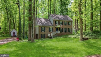 7410 Terranova Dr, Warrenton, VA 20187