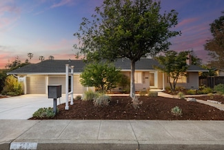 17583 Daves Ave, Monte Sereno, CA 95030