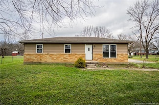 795 Apache Dr NE, Corydon, IN 47112