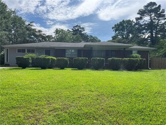 5061 Thompson Bridge Rd, Murrayville, GA 30564