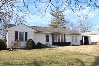 610 E 2nd St, Edgerton, KS 66021