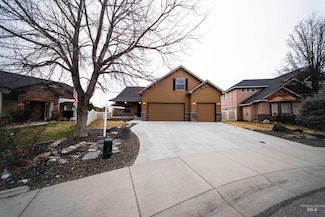 3520 E Alexis Ct, Nampa, ID 83686