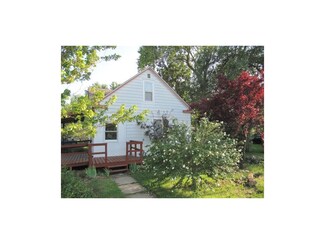 305 W Nelson St, Edgerton, KS 66021