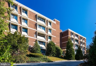 103 W Montgomery Ave Unit 1A, Ardmore, PA 19003