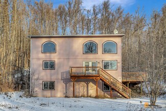 7055 S Bogle Bluff Dr, Wasilla, AK 99623