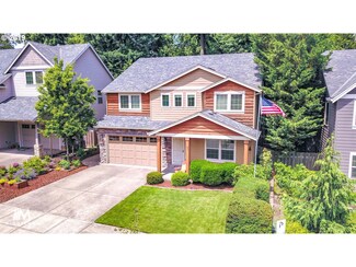 8807 SW Scheckla Dr, Portland, OR 97224