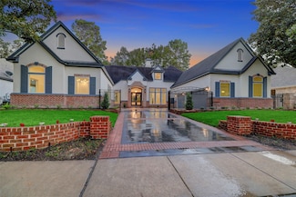 22 New Green Ct, Kingwood, TX 77339