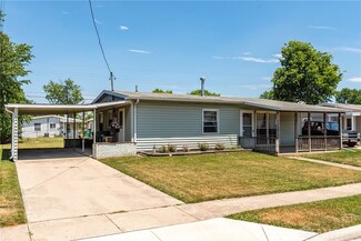 341 Galewood Dr, New Carlisle, OH 45344