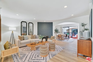 4327 Duquesne Ave, Culver City, CA 90232