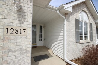 12817 Westbrook Pointe, Winnebago, IL 61088