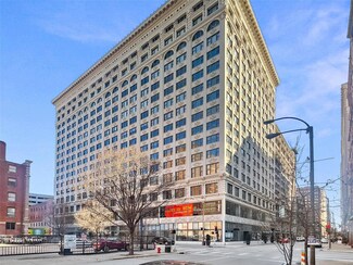 915 Olive St Unit 1401, Saint Louis, MO 63101