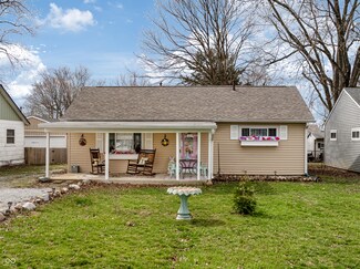 509 W Pierson St, Greenfield, IN 46140