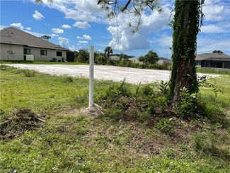 3216 NE 15th Place, Cape Coral, FL 33909