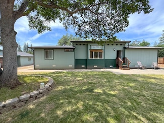 29093 Day Rd, McArthur, CA 96056