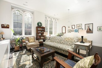 27 Chestnut St Unit 1A, Boston, MA 02108