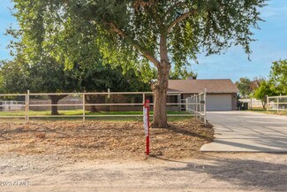 7210 N 175th Ave, Waddell, AZ 85355