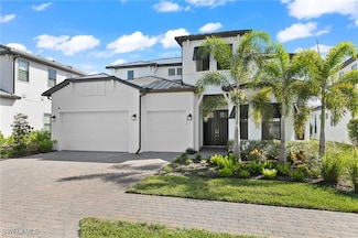 16214 Verilyn Cir, Naples, FL 34110