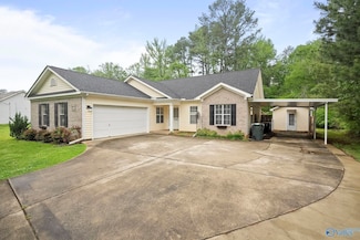 1259 Cave Spring Rd, Owens Cross Roads, AL 35763