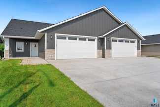 1115 S Foss Ave, Sioux Falls, SD 57110