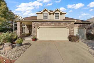 242 Golfview Dr, Schererville, IN 46375