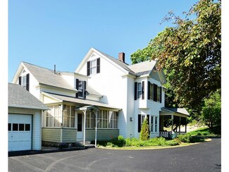 22 Central St, Sunapee, NH 03782