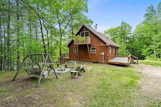 W10746 Benson Lake Rd, Amberg, WI 54102