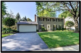 604 Staunton Rd, Naperville, IL 60565