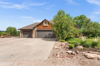 490 Scenic Heights Rd, Francis, UT 84036