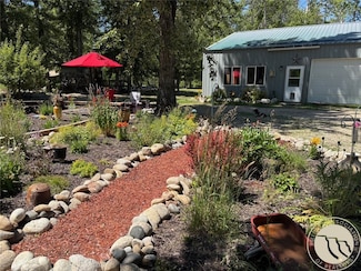 39 Moose Tracks Dr, Roberts, MT 59070